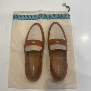 Tory Burch Ballet Loafer size 9.5 tan two tone, leather